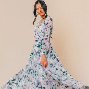 Ivy City Co Lavender Fields Maxi Dress. Excellent condition.